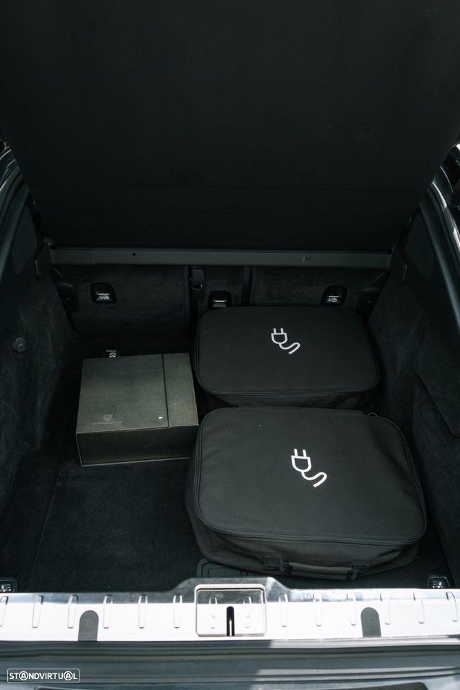 Porsche Panamera 4 E-Hybrid Executive - 33