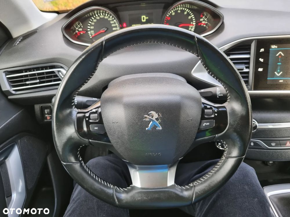Peugeot 308 PureTech 110 Stop & Start Allure - 22