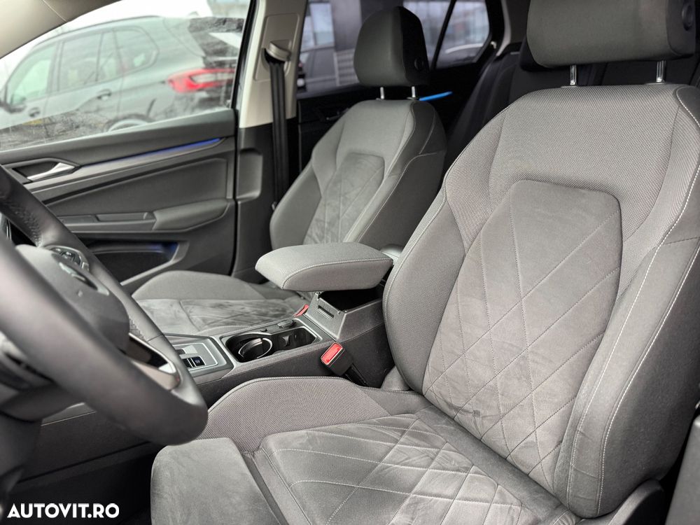 Volkswagen Golf 1.5 TSI eHybrid DSG PHEV Style - 18