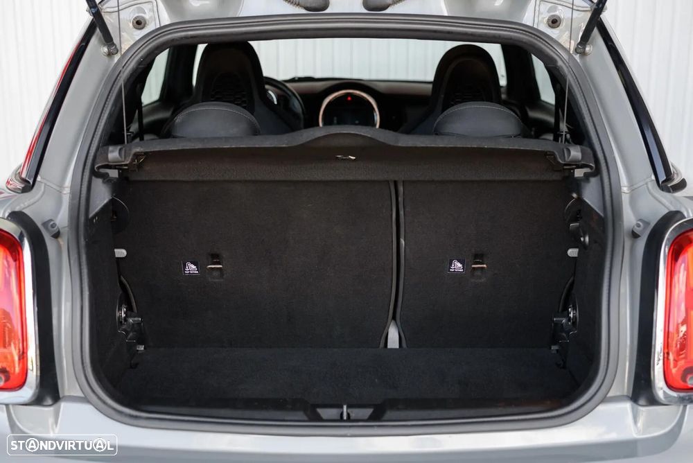 MINI 3 Portas Cooper D - 15
