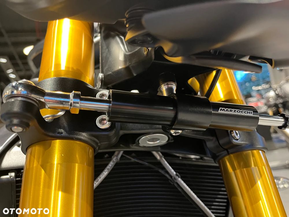 Triumph Speed Triple - 10
