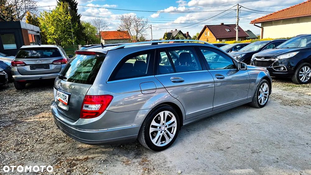 Mercedes-Benz Klasa C 180 BlueEFFICIENCY 7G-TRONIC Avantgarde - 13