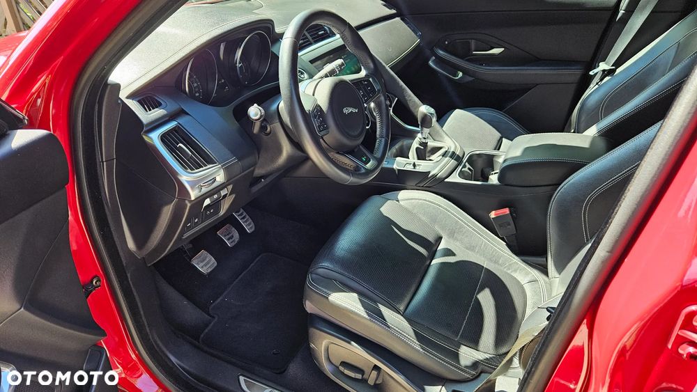 Jaguar E-Pace 2.0 i4D FWD R-Dynamic S - 7