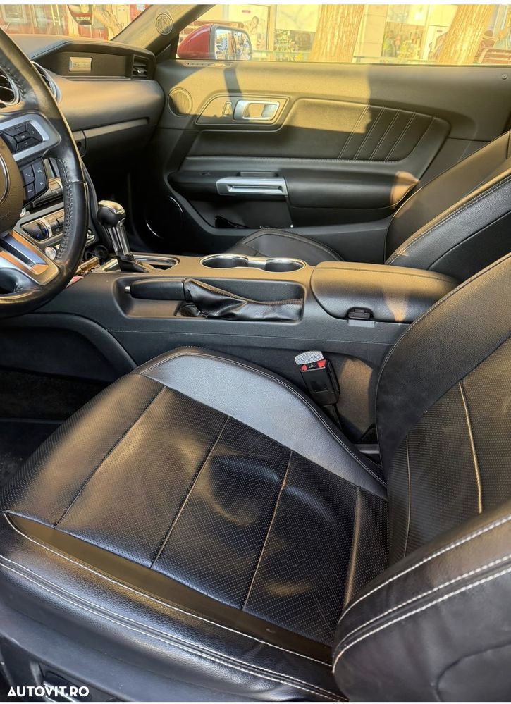 Ford Mustang 2.3 EcoBoost Aut. - 3