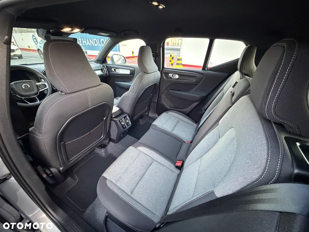 Volvo XC 40 B3 Core - 13