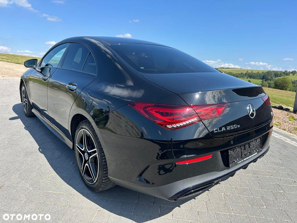 Mercedes-Benz CLA - 5