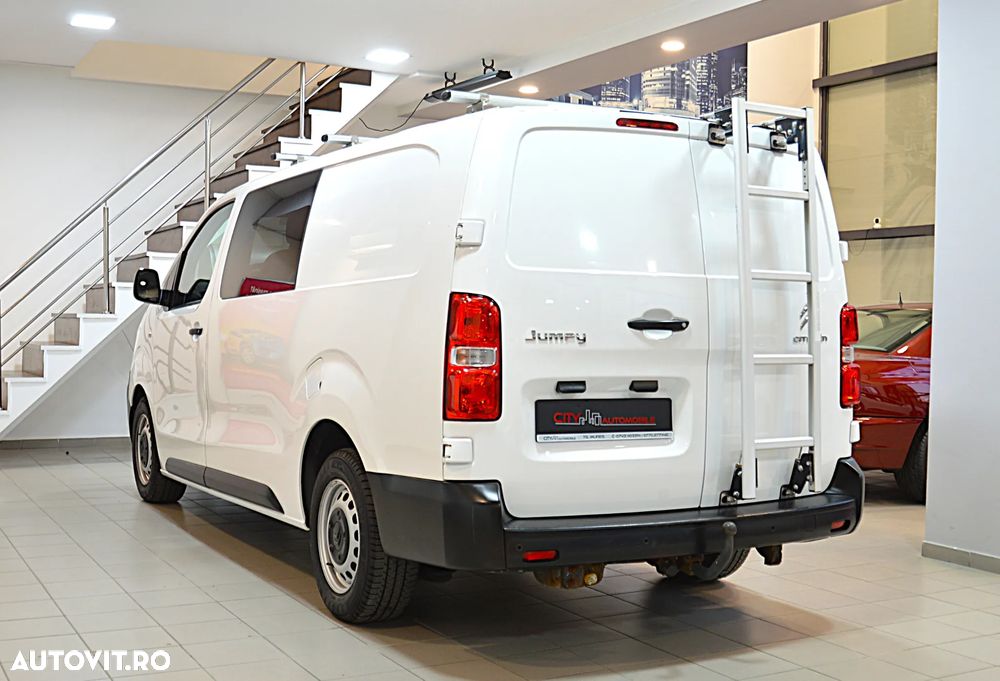 Renault Trafic - 8
