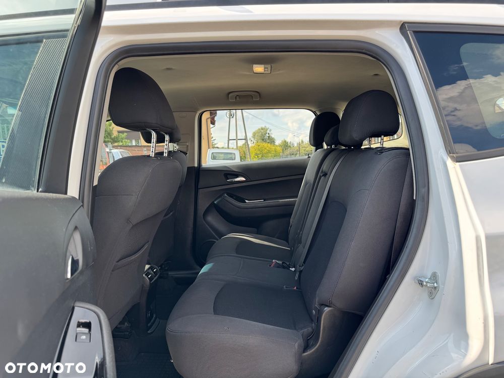 Chevrolet Orlando - 15