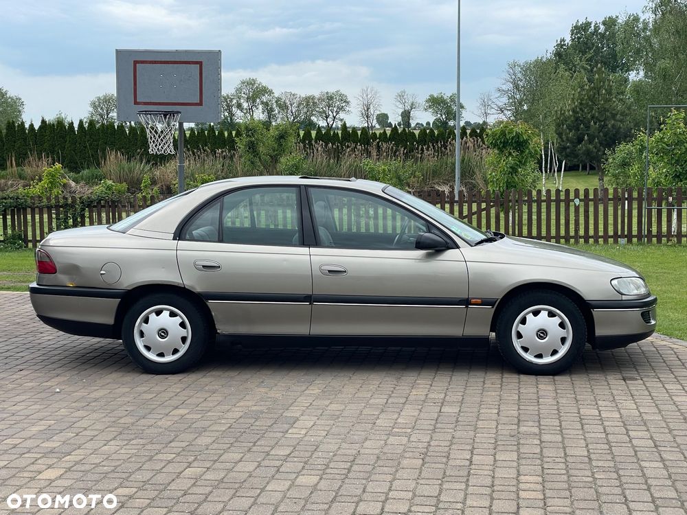 Opel Omega - 11