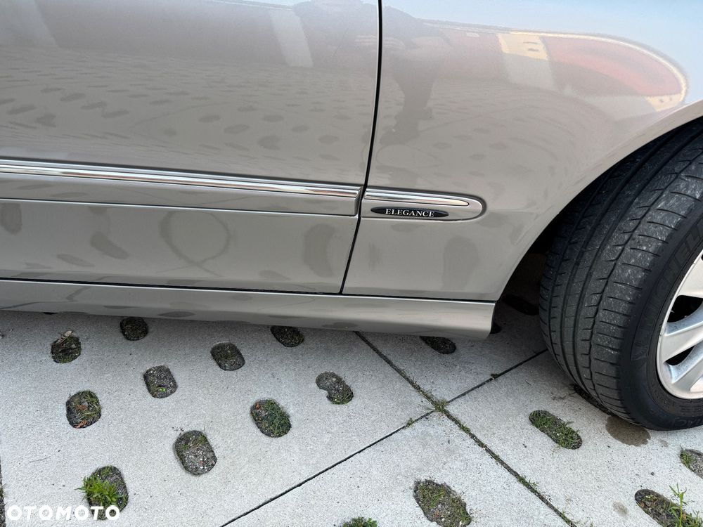 Mercedes-Benz CLK - 32