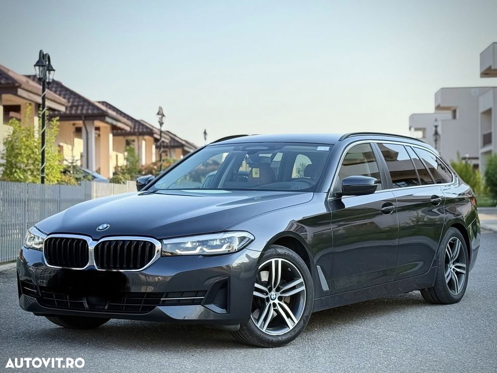 BMW Seria 5 520d Touring Aut. Luxury Line - 2