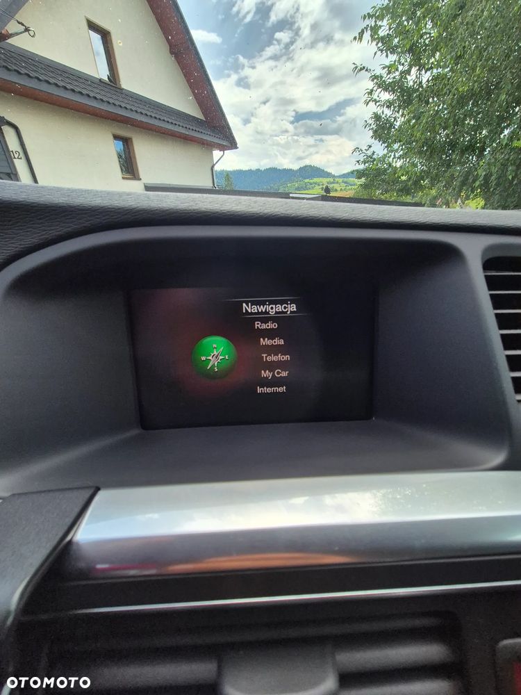 Volvo V60 D4 - 3