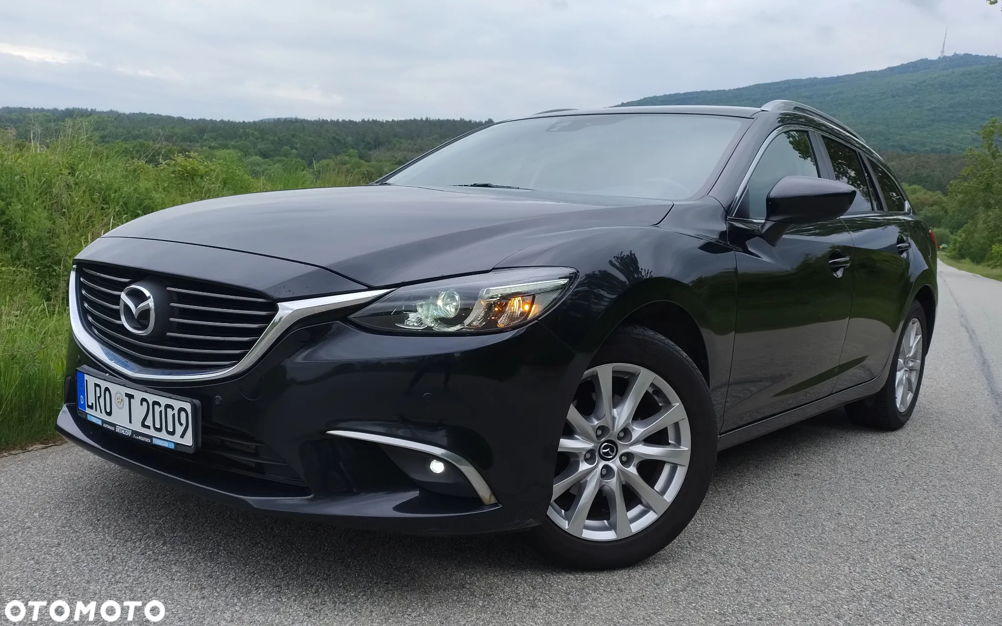 Mazda 6 Kombi SKYACTIV-D 175 i-ELOOP Sports-Line - 2