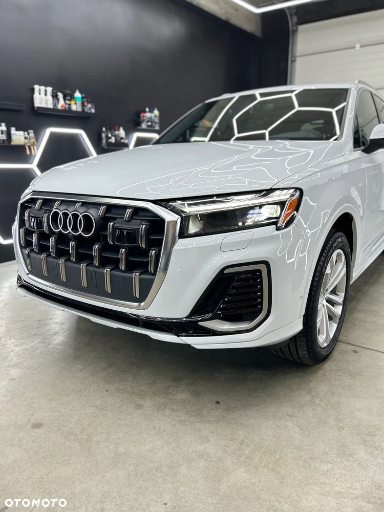 Audi Q7 - 3