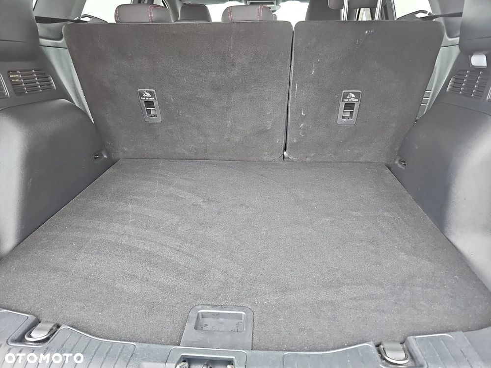 Ford Kuga 1.5 EcoBoost FWD ST-Line - 19