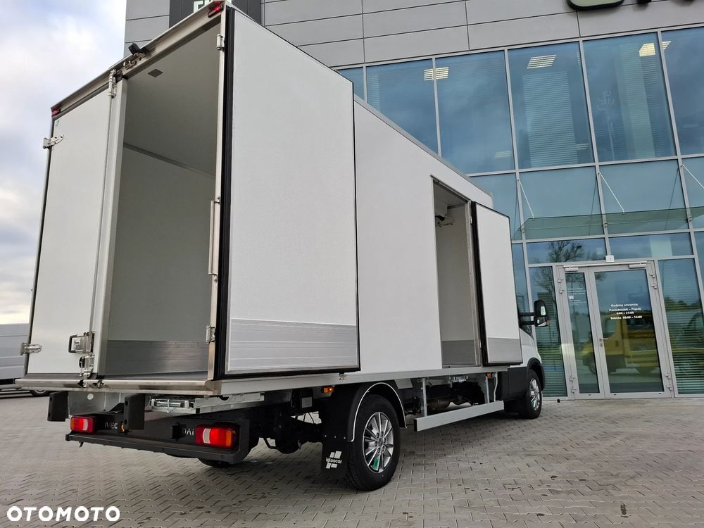 Iveco EKSTRA WERSJA,PREMIUM ZABUDOWA - 17