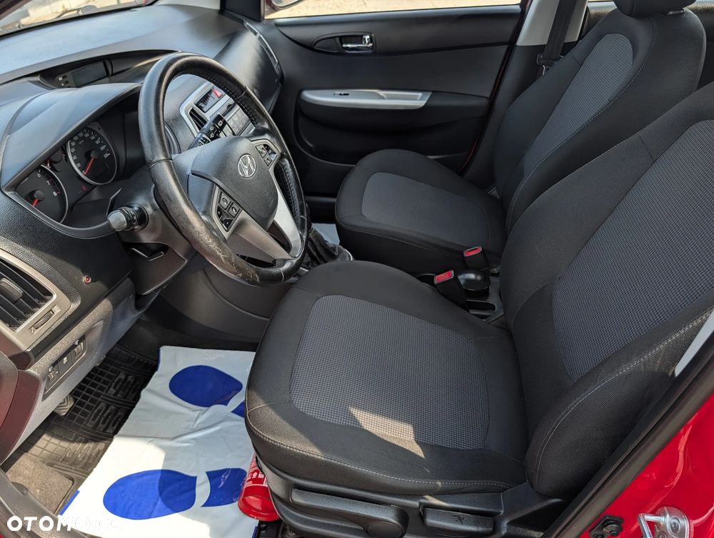 Hyundai i20 1.25 Comfort - 14