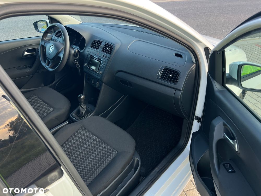 Volkswagen Polo 1.0 Trendline - 17