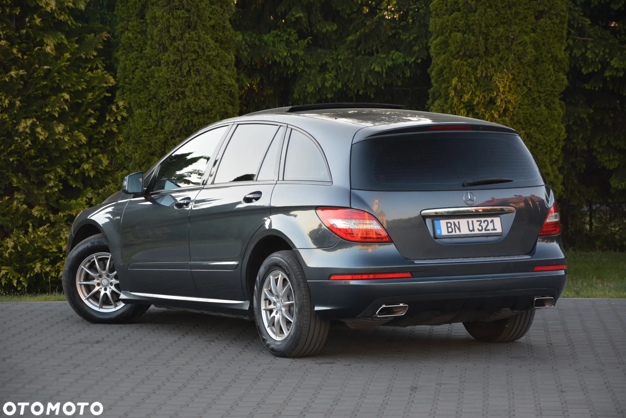 Mercedes-Benz Klasa R 300 CDI DPF BlueEFFICIENCY 7G-TRONIC - 10