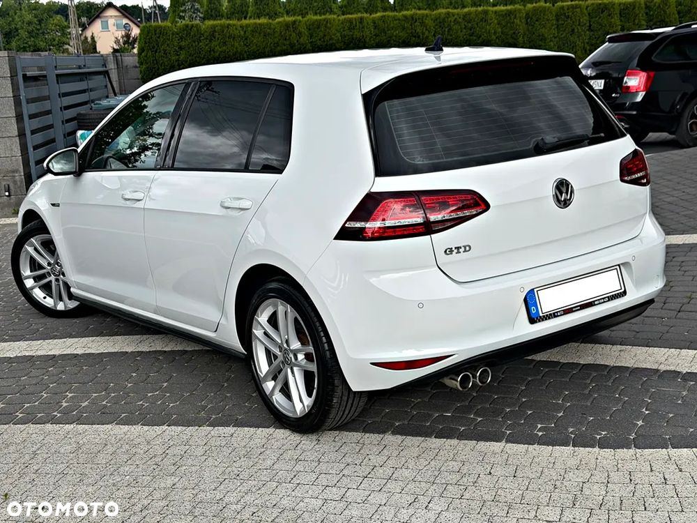 Volkswagen Golf GTD (BlueMotion Technology) - 15
