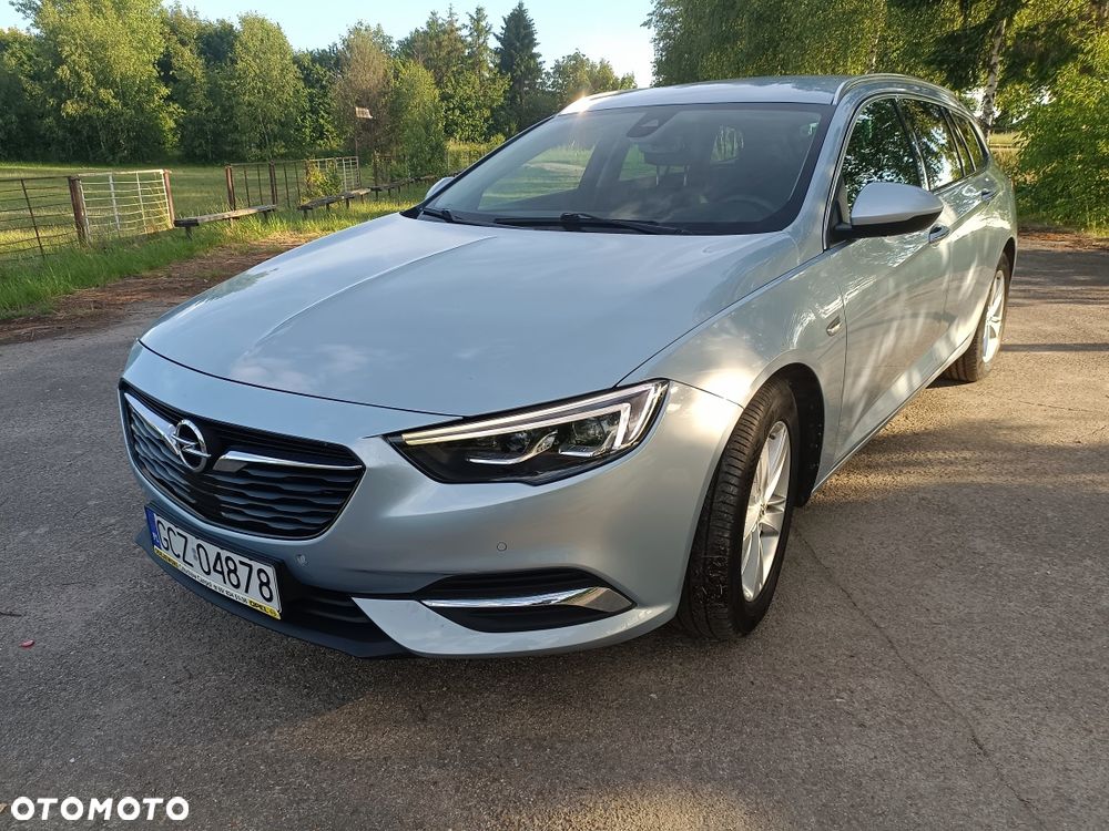 Opel Insignia - 1