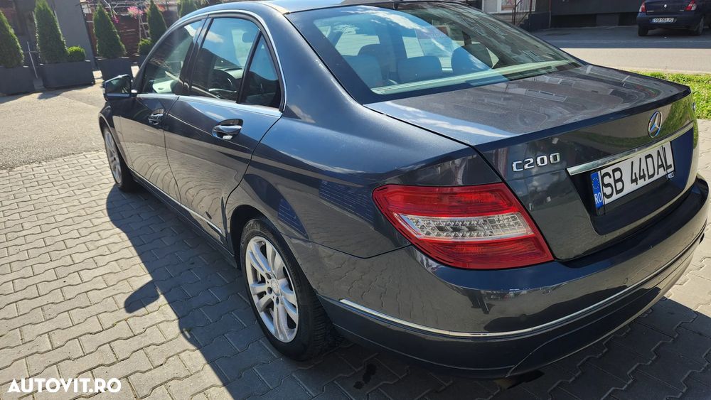 Mercedes-Benz C - 6
