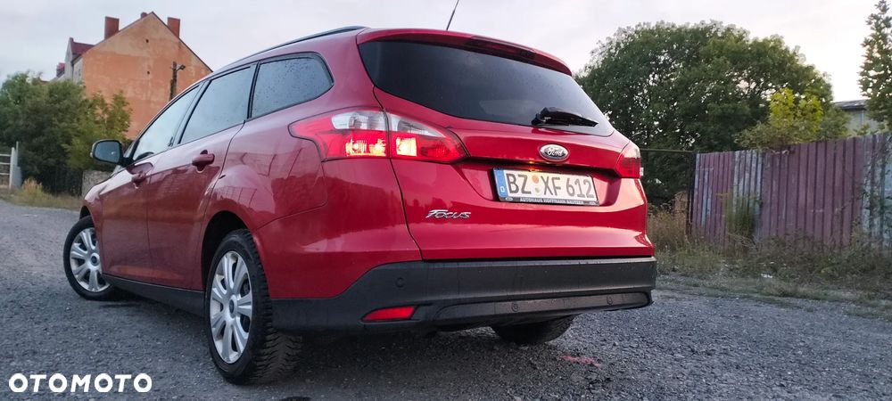 Ford Focus 1.6 TDCi DPF Champions Edition - 19