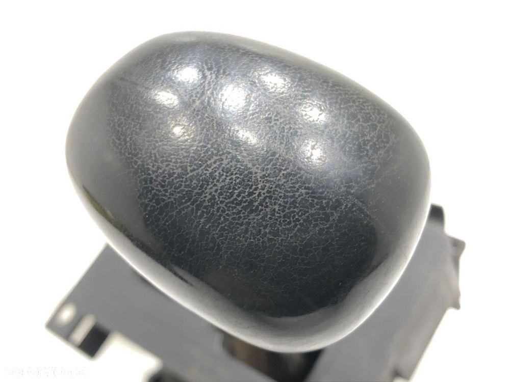 DŹWIGNIA ZMIANY BIEGÓW - 84.00 PLN - MERCEDES-BENZ 190 (W201) 1982 - 1993 E 2.0 (201.024) 83 kW - 2