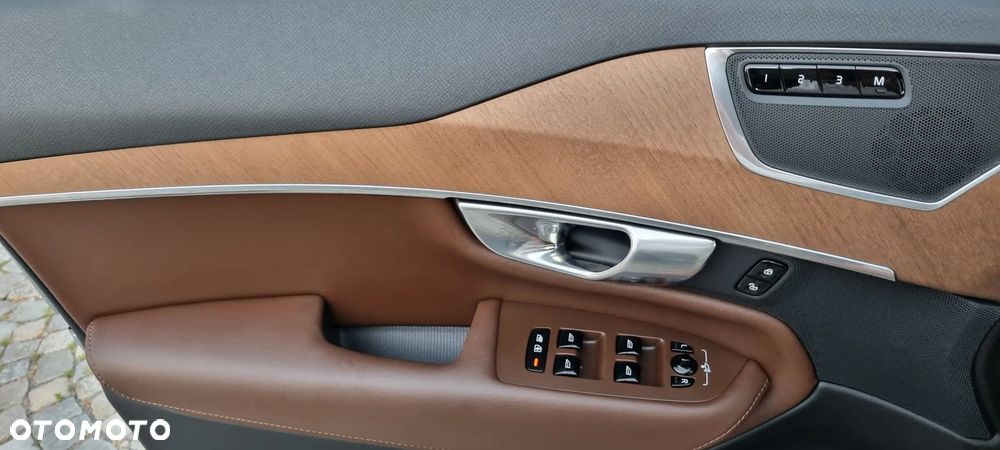 Volvo XC 90 T8 AWD Plus Bright - 23