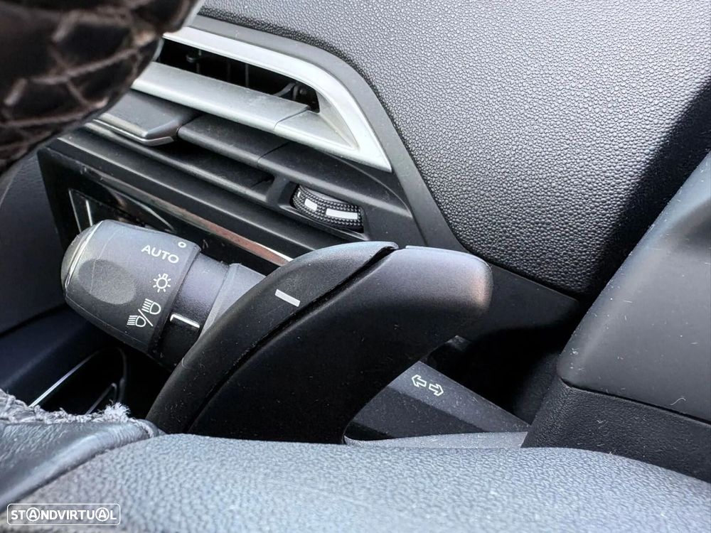 Citroën Grand C4 Spacetourer 1.5 BlueHDi Shine EAT8 - 42