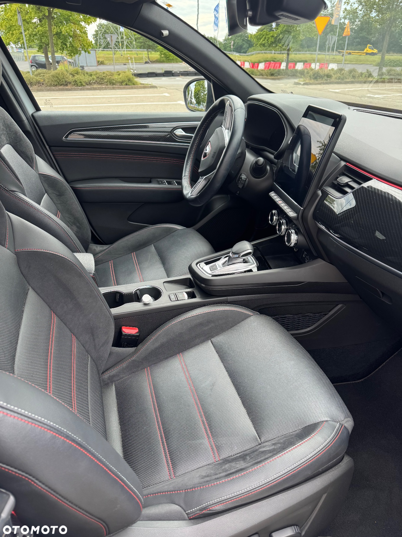 Renault Arkana 1.6 E-TECH R.S Line MMT - 2