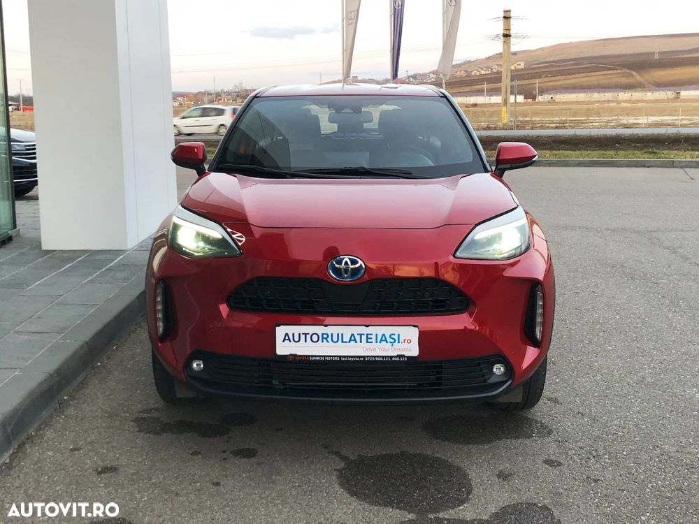 Toyota Yaris Cross 1.5 VVT-i HSD 4x2 Dynamic - 8