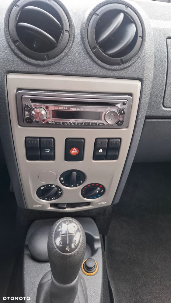 Dacia Logan 1.4 - 14