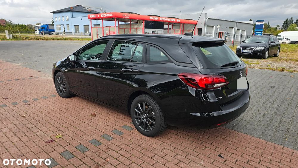 Opel Astra IV 1.6 CDTI Sport - 23