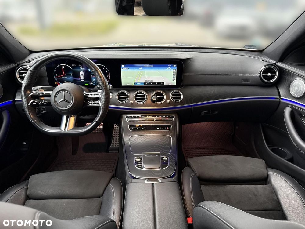 Mercedes-Benz Klasa E - 15