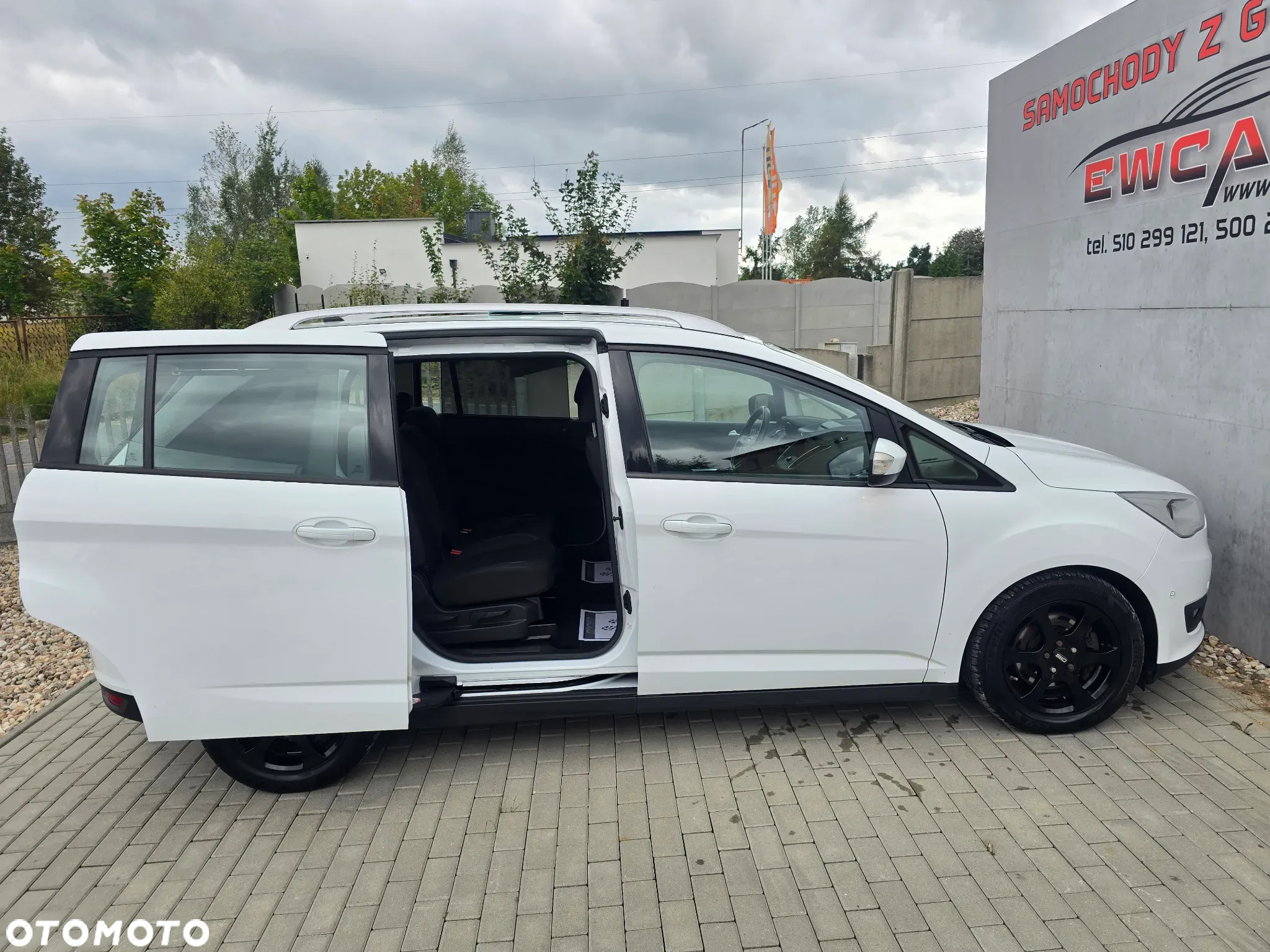 Ford Grand C-MAX 1.5 TDCi Start-Stopp-System Trend - 4