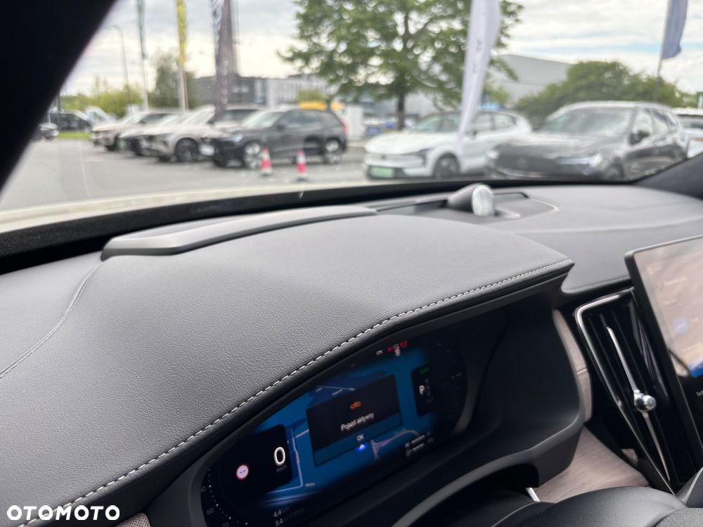 Volvo XC 90 T8 AWD Plug-In Hybrid Ultra Bright 7os - 20