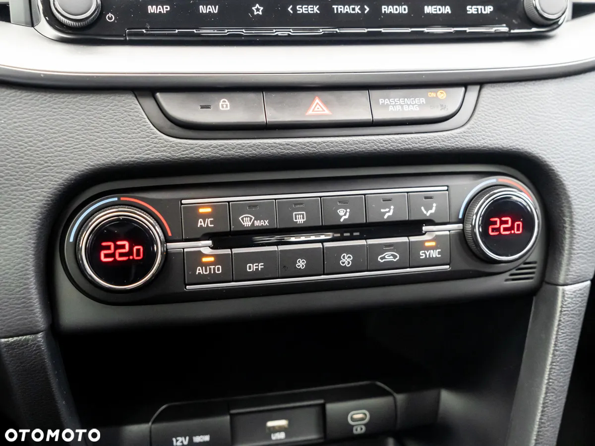 Kia Ceed 1.5 T-GDI M - 25