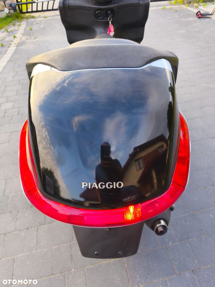 Piaggio X8 - 11