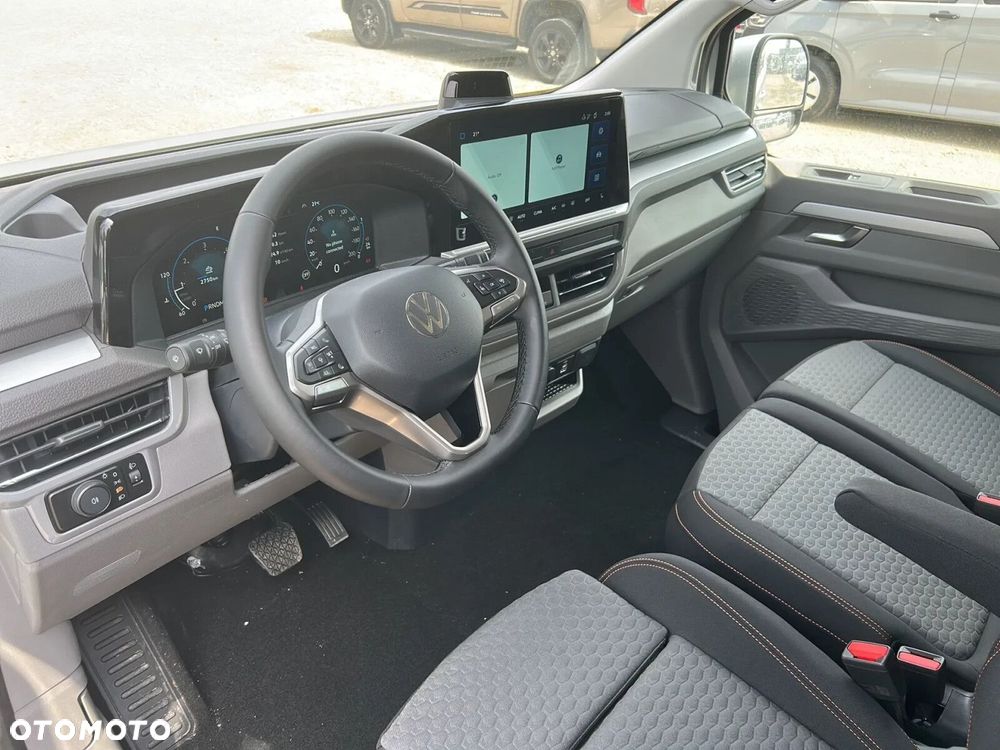 Volkswagen Caravelle - 12