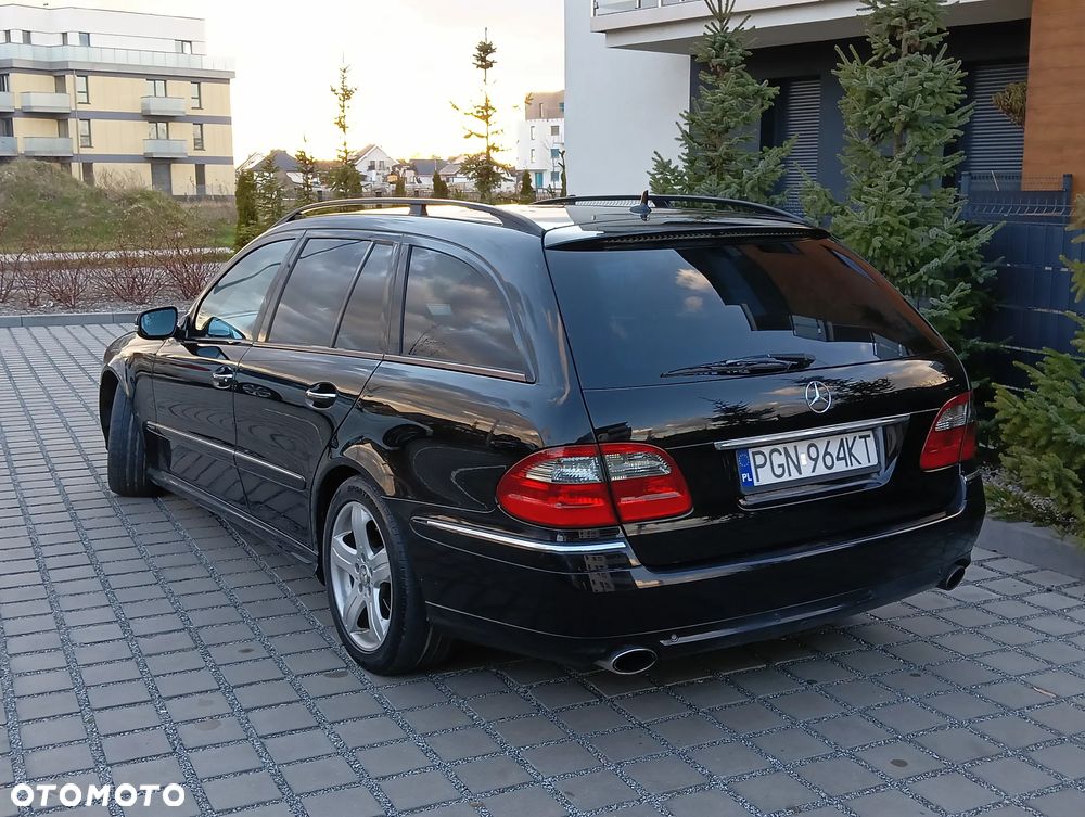Mercedes-Benz Klasa E - 9