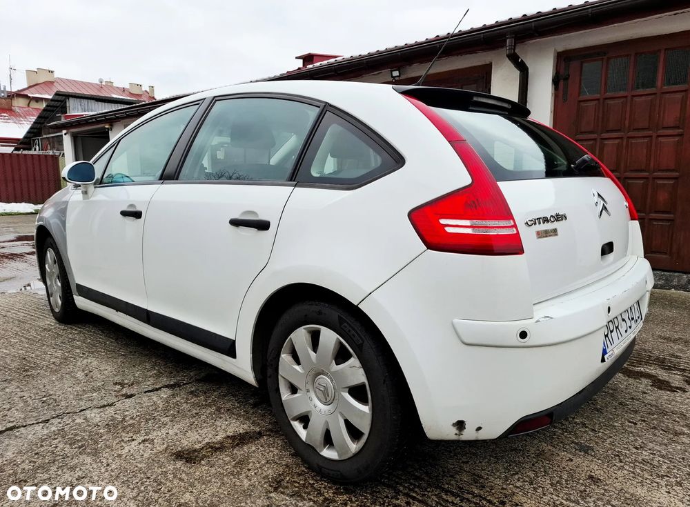 Citroën C4 1.6 16V Magic - 5