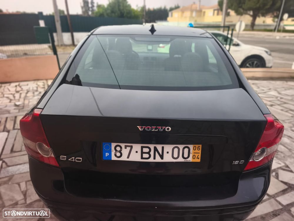 Volvo S40 1.6 D Nível 2 - 24