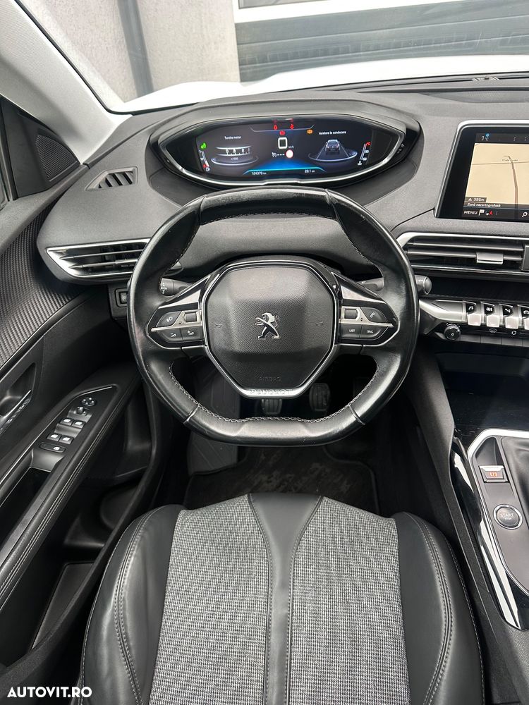 Peugeot 5008 PureTech 130 Allure - 22