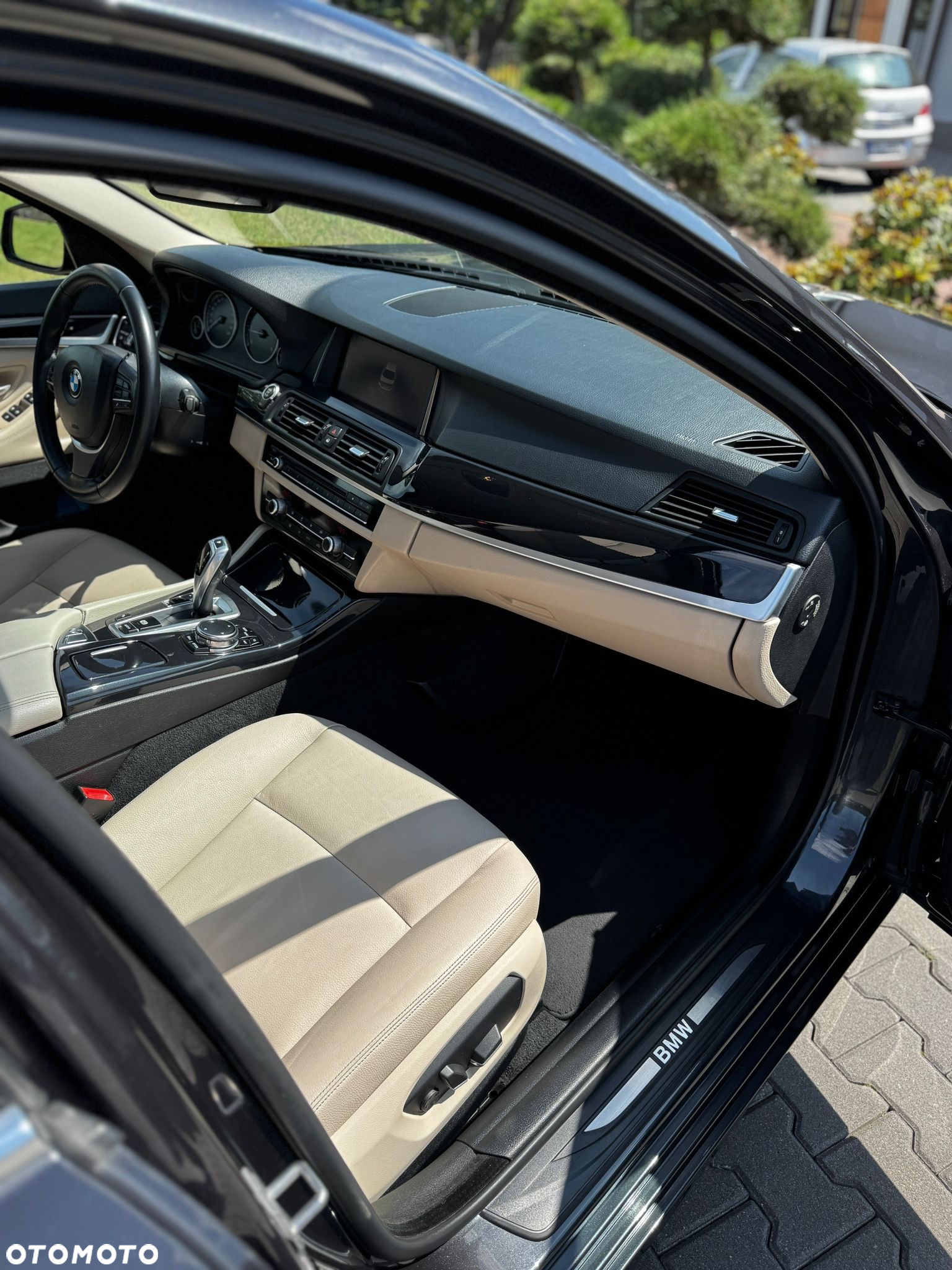 BMW Seria 5 518d Luxury Line - 17