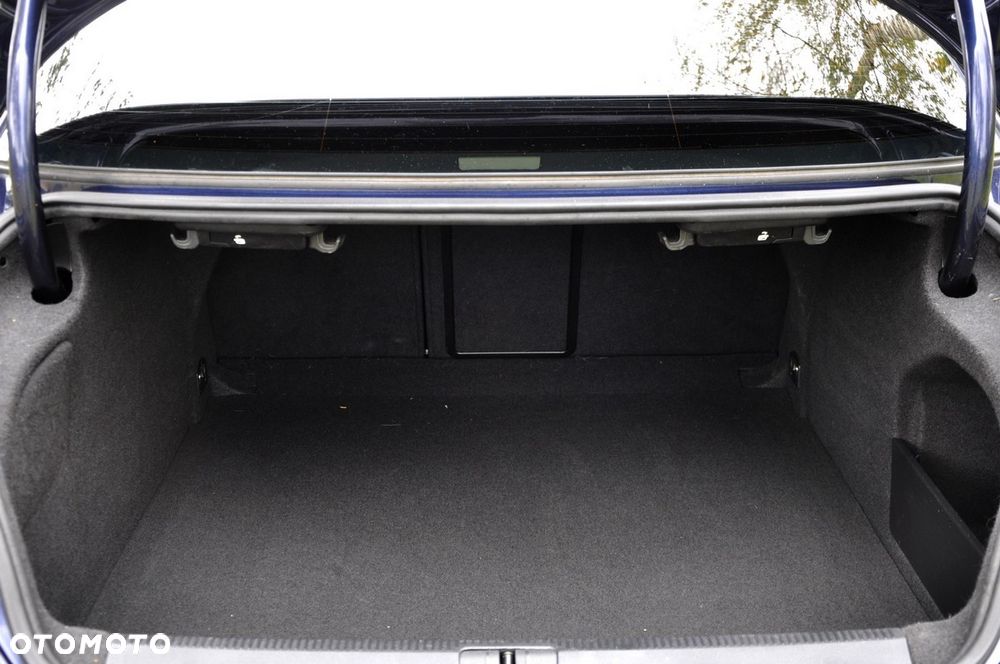 Volkswagen Passat CC 2.0 TSI DSG - 32
