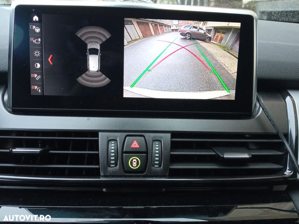 BMW Seria 2 220i Active Tourer Aut. Advantage - 9