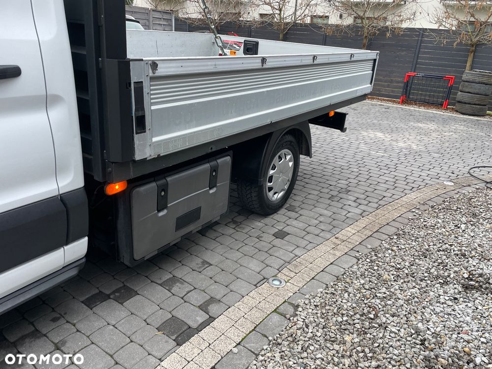 Ford Transit - 22