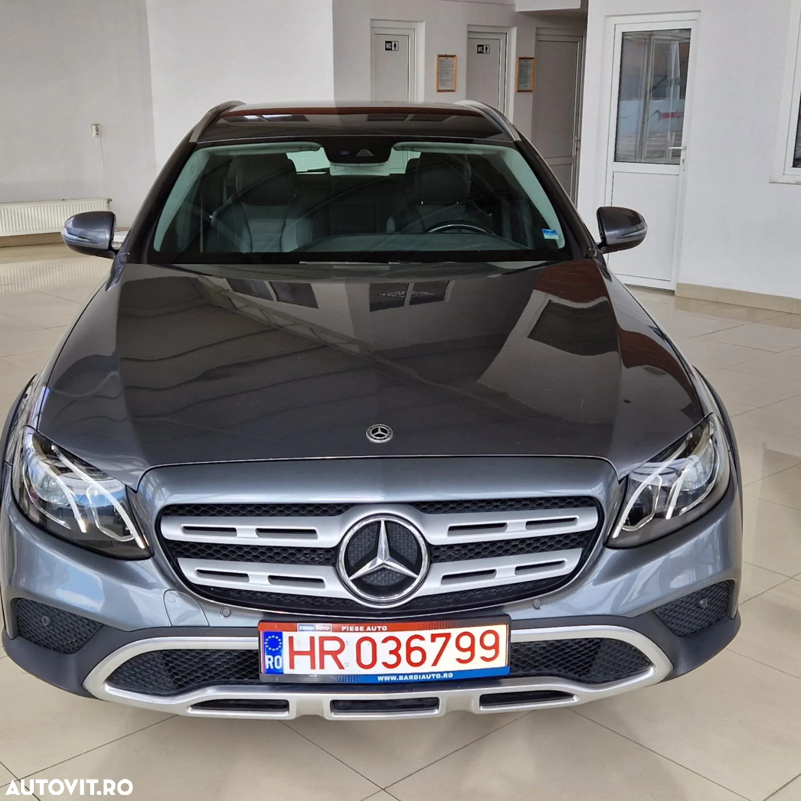 Mercedes-Benz E 220 d 4Matic T All-Terrain 9G-TRONIC Avantgarde - 2