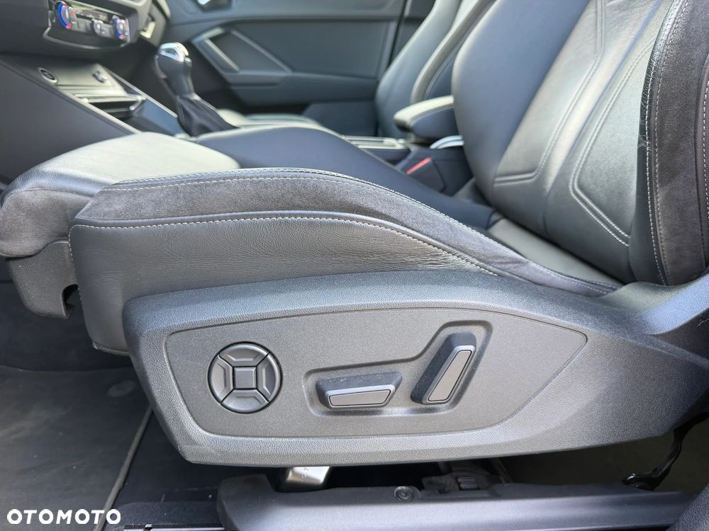 Audi Q3 Sportback - 28